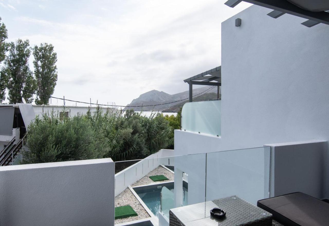 Skyros Blue Suites Esterno foto